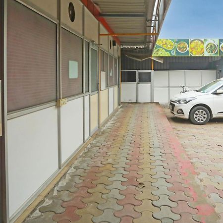 Collection O Harsh Hotel & Restaurant Bhiwadi Exteriör bild