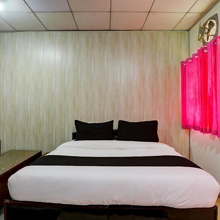 Collection O Harsh Hotel & Restaurant Bhiwadi Exteriör bild