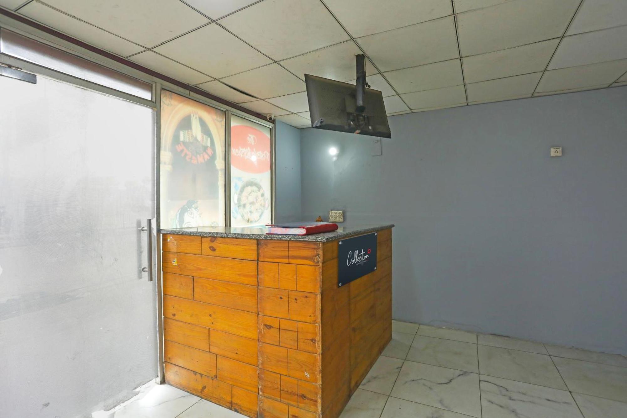 Collection O Harsh Hotel & Restaurant Bhiwadi Exteriör bild