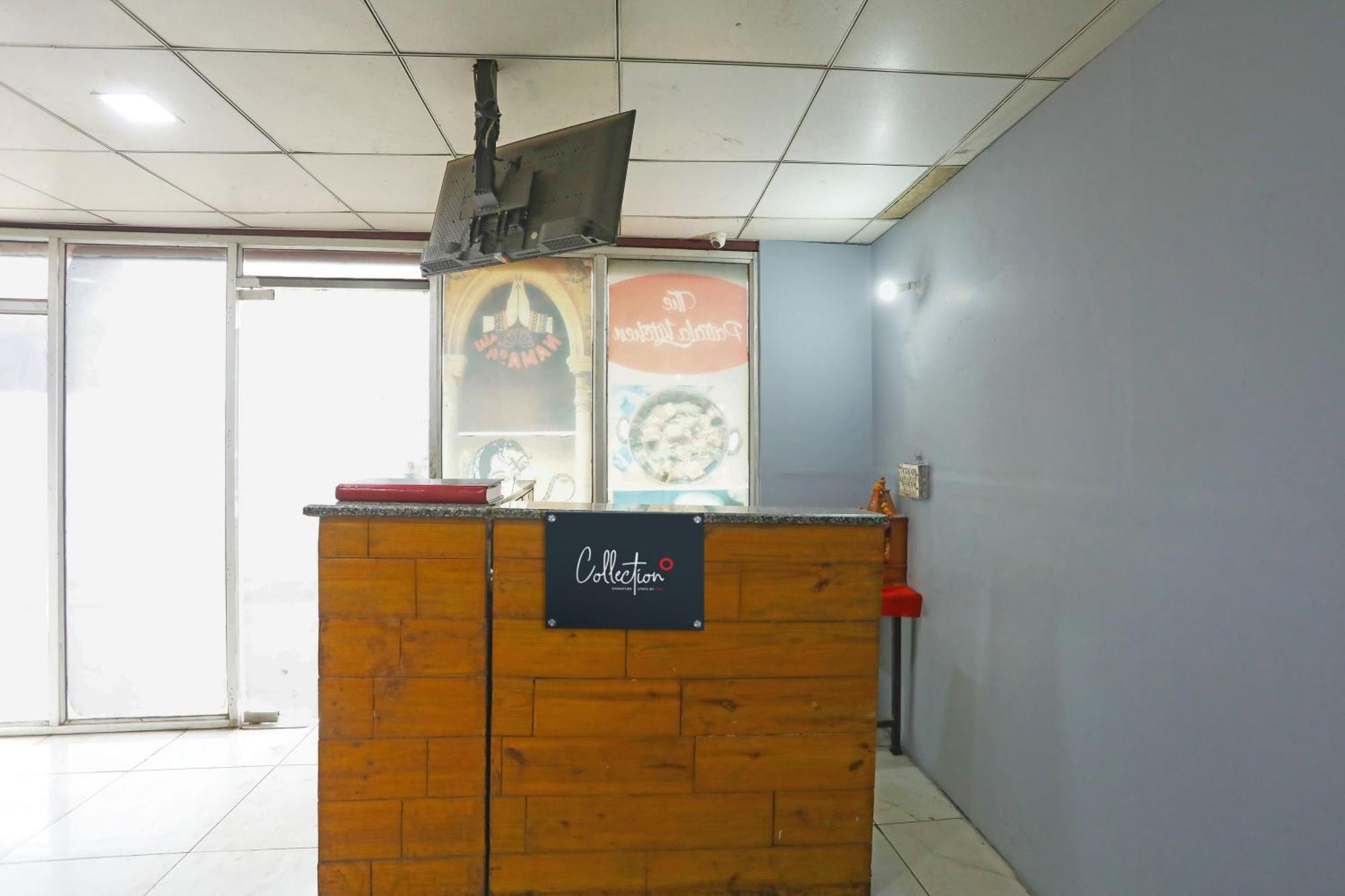 Collection O Harsh Hotel & Restaurant Bhiwadi Exteriör bild